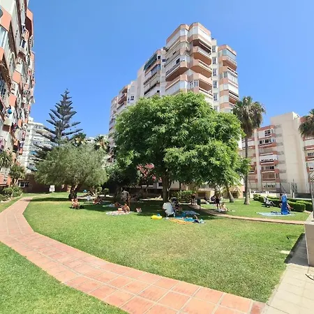 Gaviotas 2 Room- Rent Malaga Apartment