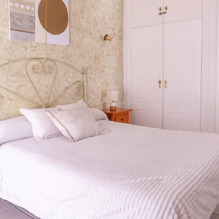 Gaviotas 2 Room- Rent Malaga *